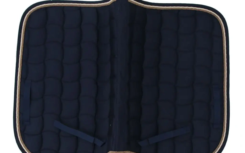 versatile-cotton-horsesaddlepad-for-riders